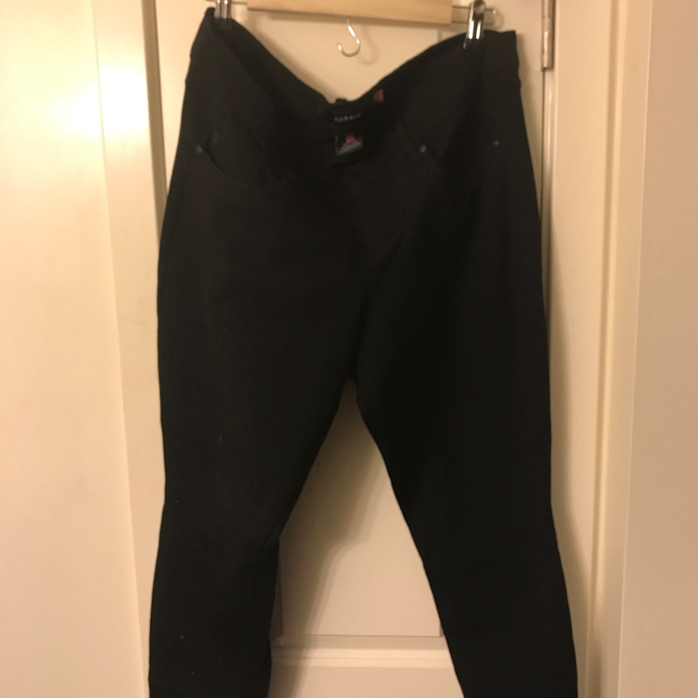 Black jeggings
